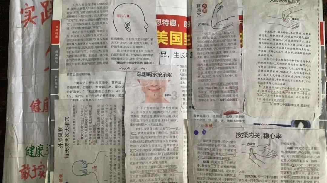 八个月大的儿子到处爬,爸爸又高兴又担忧,还好没有阻止他!